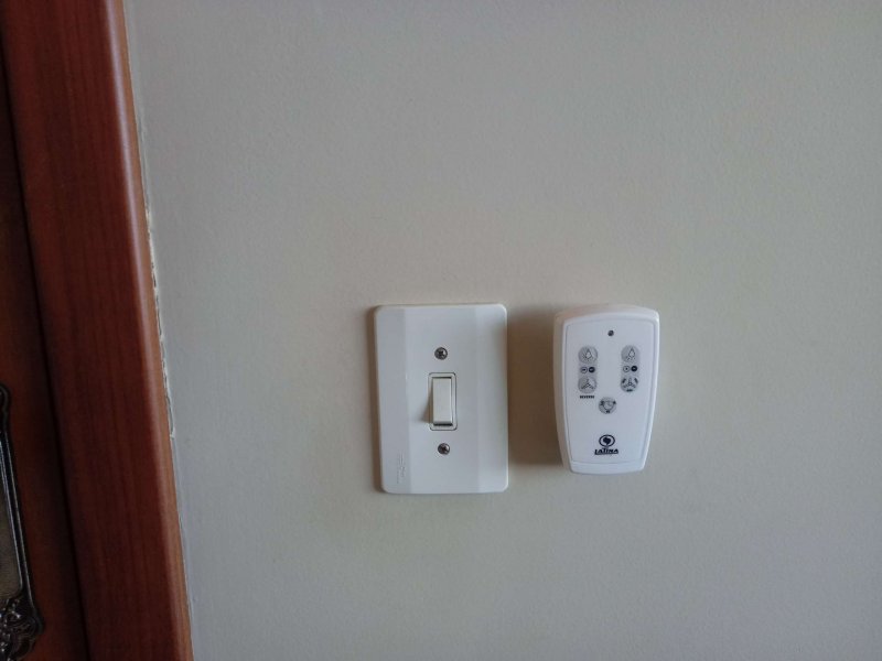 Apartamento à venda Santa Branca com 124m² e 3 quartos por R$ 500.000 - 1914321241-12-interruptor-ctrldoventilador-sala.jpg
