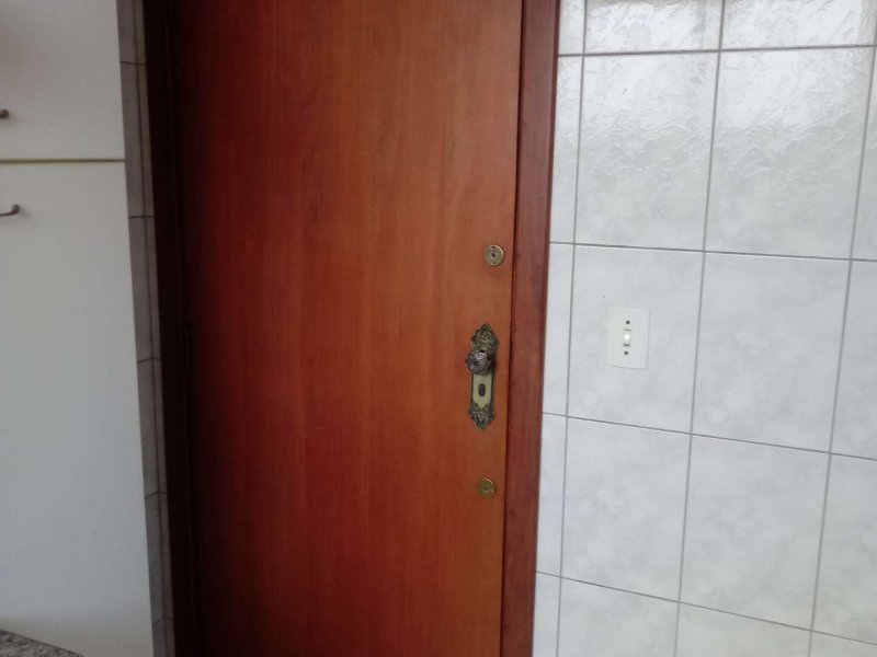 Apartamento à venda Santa Branca com 124m² e 3 quartos por R$ 500.000 - 1944619527-66-porta2-2.jpg