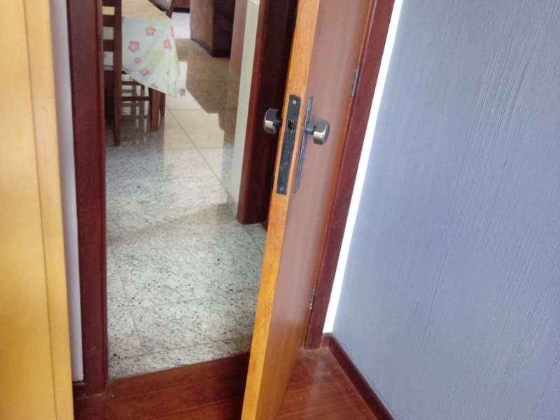 Apartamento à venda Santa Branca com 124m² e 3 quartos por R$ 500.000 - 2088284915-8-porta2.jpg