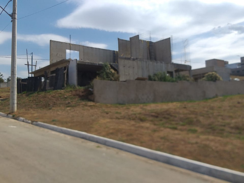 Casa de condomínio à venda Centro com 400m² e 4 quartos por R$ 600.000 - obra-lat-2.jpeg