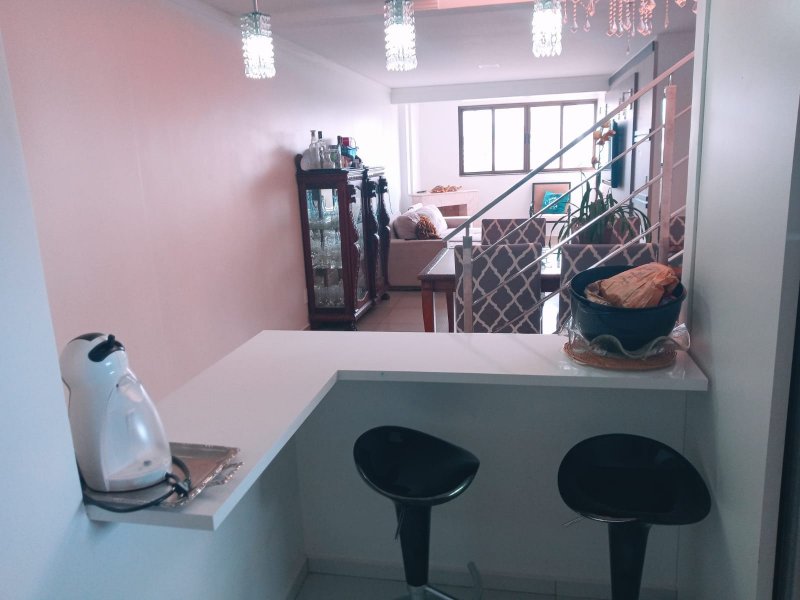 Apartamento à venda Neva com 285m² e 4 quartos por R$ 1.500.000 - 359614195-cozinha.jpg