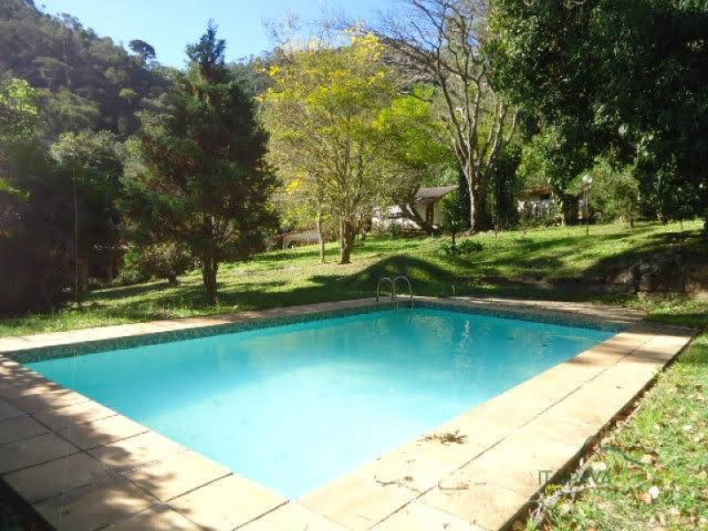 Casa à venda Itaipava com 384m² e 5 quartos por R$ 1.200.000 - 1666697211-cc06953b-b411-4e51-af48-cb03f5c9b469.jpg