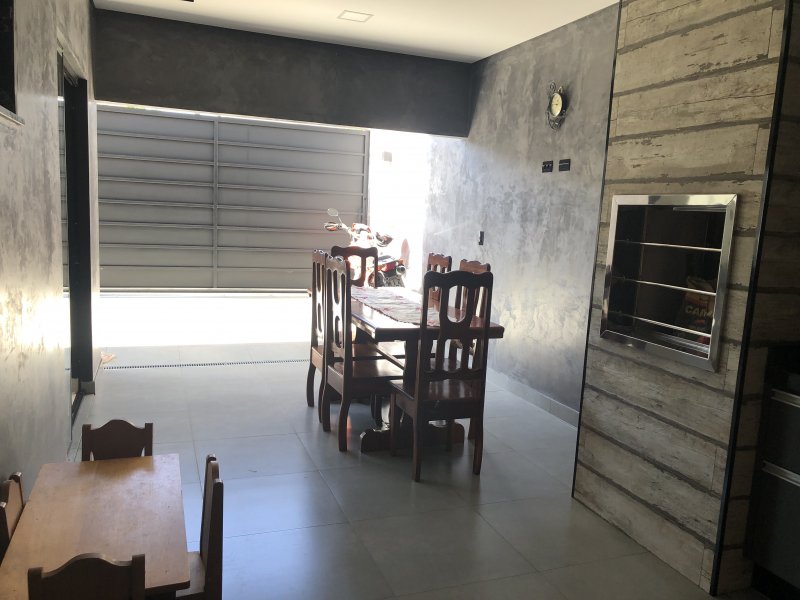Casa à venda Jardim Monte Rei com 210m² e 3 quartos por R$ 750.000 - 1009523100-c596b456-ab66-4274-8b27-af24bc8bd94a.jpeg