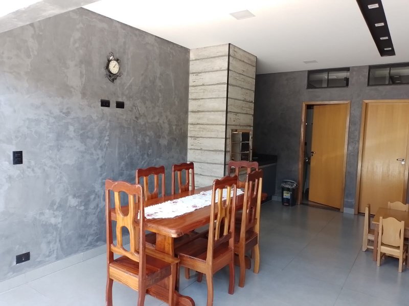 Casa à venda Jardim Monte Rei com 210m² e 3 quartos por R$ 750.000 - 170738971-1c5f3348-1ad7-4aa7-ba7a-141c19b58353.jpeg