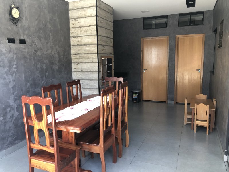 Casa à venda Jardim Monte Rei com 210m² e 3 quartos por R$ 750.000 - 763145064-81029516-6560-4fbb-8e4e-52b7db8f95ad.jpeg