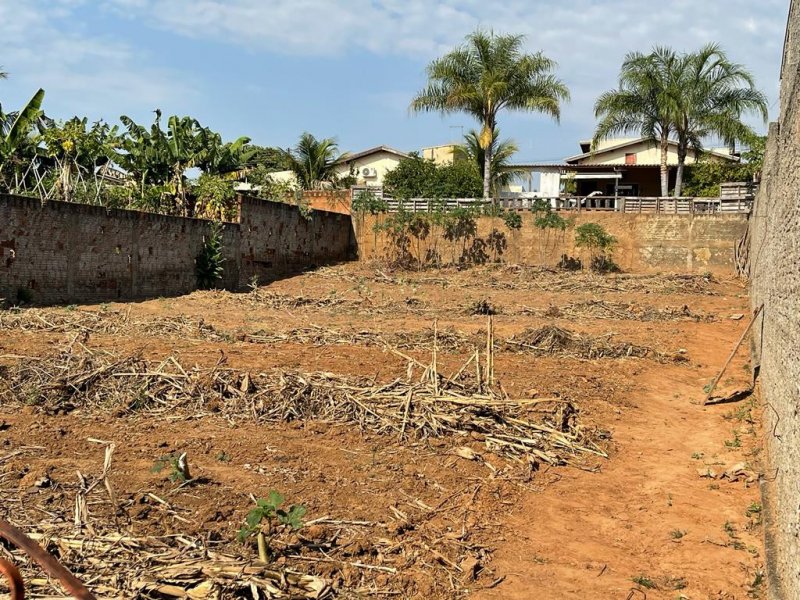 Terreno à venda Parque Itamarati com 490m² e 1 quarto por R$ 100.000 - 650097861-img-20220809-wa0009.jpg