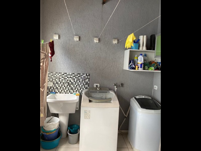 Casa à venda Ponte Rasa com 180m² e 4 quartos por R$ 900.000 - 966056994-8lavanderia.jpg
