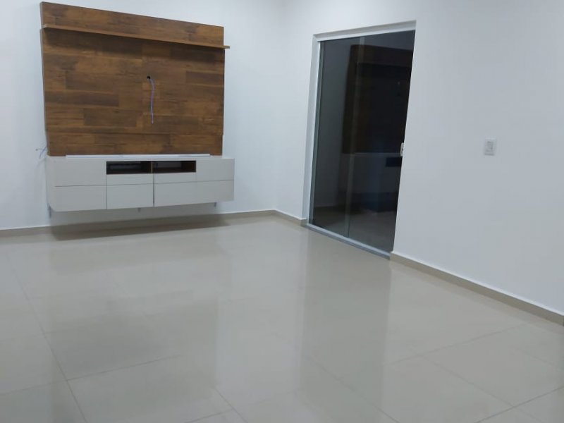 Casa à venda Jardim Santos Dumont III com 135m² e 3 quartos por R$ 485.000 - 679254622-salaestar.jpeg