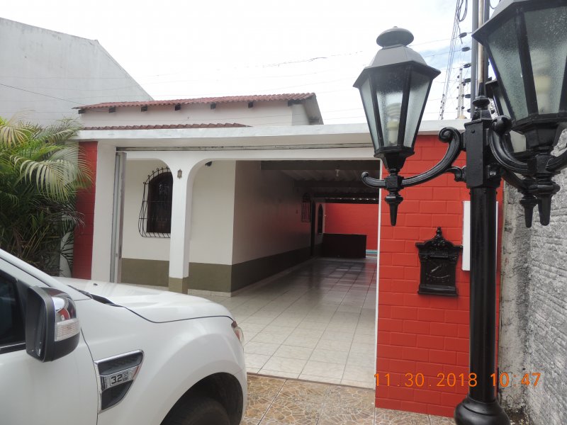 Casa de condomínio à venda Nova Esperança com 180m² e 4 quartos por R$ 550.000 - 765456604-dscn2571.JPG