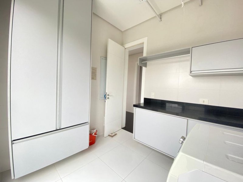 Casa de condomínio à venda Alphaville com 384m² e 4 quartos por R$ 4.700.000 - 1231446369-whatsapp-image-2022-08-11-at-10.jpeg