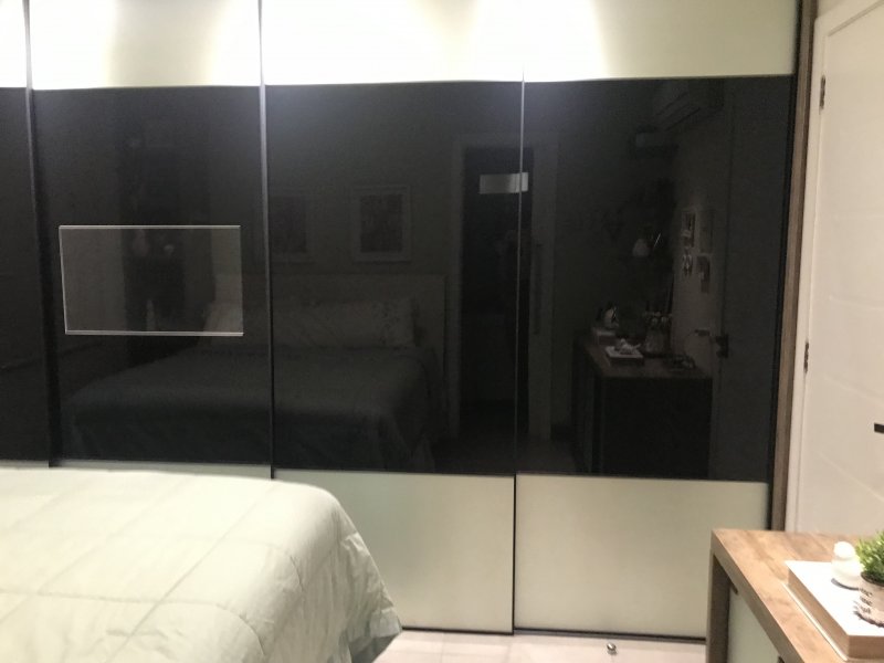 Apartamento à venda Humaitá com 92m² e 2 quartos por R$ 850.000 - 1092928707-armario-suite.jpg