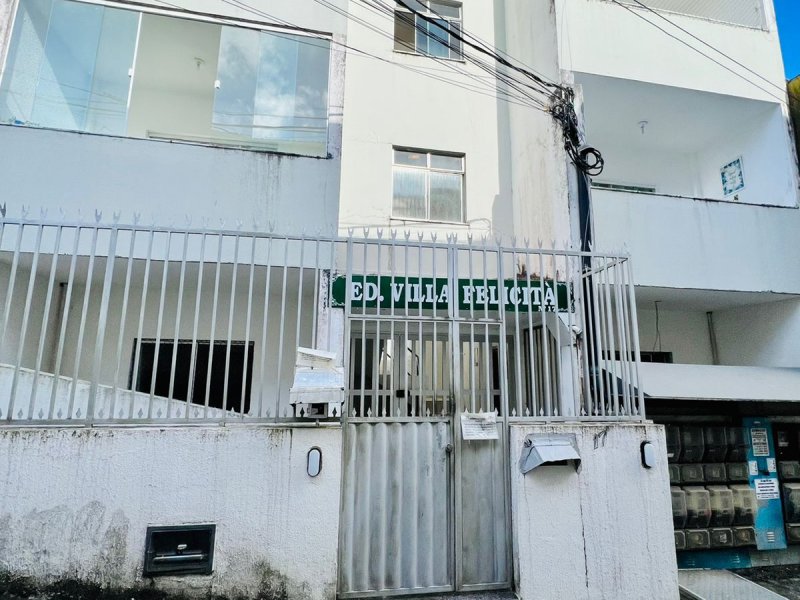 Apartamento à venda Cabula VI com 49m² e 2 quartos por R$ 135.000 - 1395387635-photo-2022-01-20-09-42-31.jpg