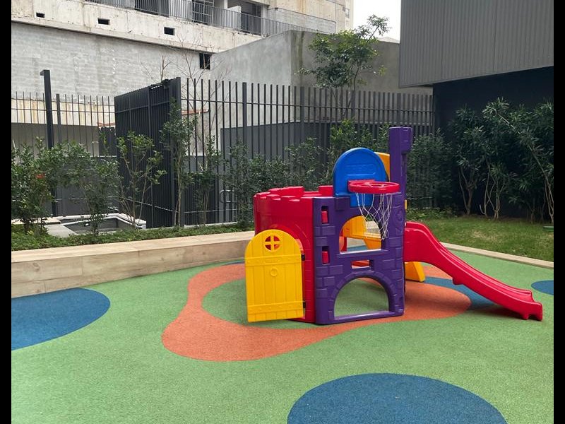 Apartamento para alugar Sumarézinho com 24m² e 1 quarto por R$ 3.700 - 1437716600-parquinho.jpeg