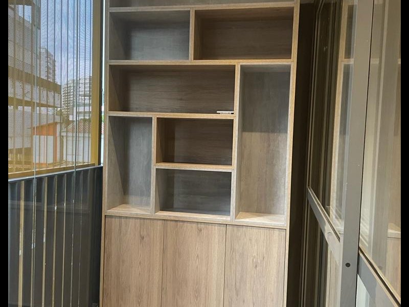 Apartamento para alugar Sumarézinho com 24m² e 1 quarto por R$ 3.700 - 1887540662-sacada-6.jpeg