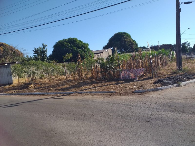 Terreno à venda Setor Cristina com 43750m² e 1 quarto por R$ 230.000 - 1488917410-whatsapp-image-2022-08-17-at-16.jpeg