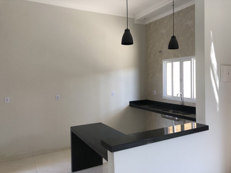Casa à venda Vila Paraíso com 110m² e 3 quartos por R$ 420.000 - 1272875538-img-8037.JPG