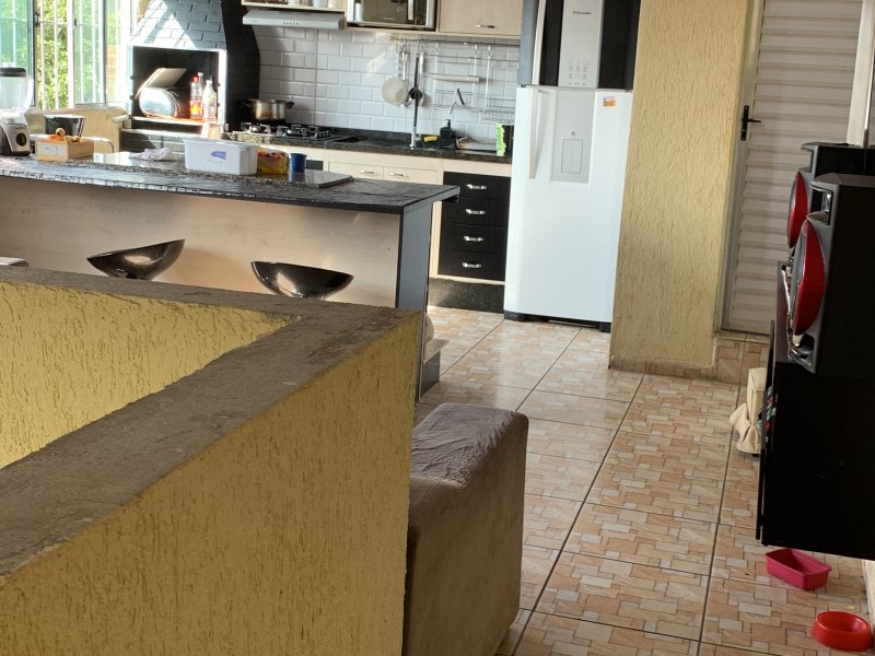 Casa à venda Jardim Santa Emilia com 255m² e 4 quartos por R$ 430.000 - 1588966150-eeef763c-a88d-48c1-967d-48cbdb4d9df5.jpeg