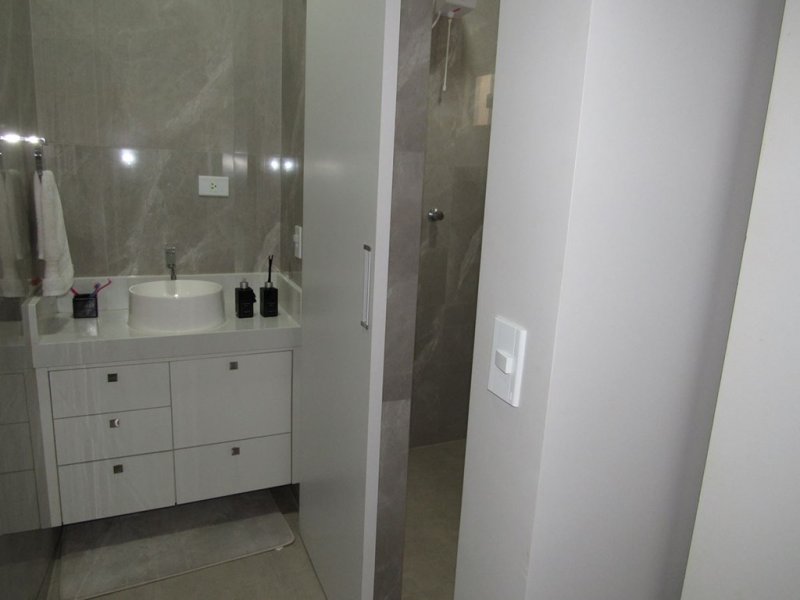 Casa à venda Centro com 470m² e 3 quartos por R$ 1.050.000 - 1432105944-e7475e6950bcc530260529be372ce4fd.jpg