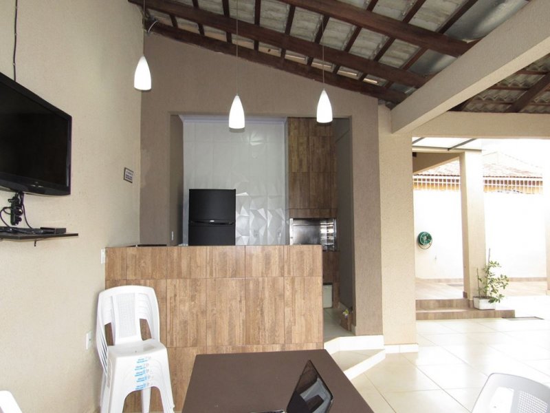 Casa à venda Centro com 470m² e 3 quartos por R$ 1.050.000 - 259487329-f235d52235054a088fa6912d7b156fce.jpg