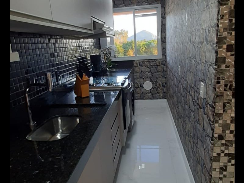 Apartamento à venda Canasvieiras com 100m² e 2 quartos por R$ 920.000 - 1362421128-img-20220815-wa0029.jpg