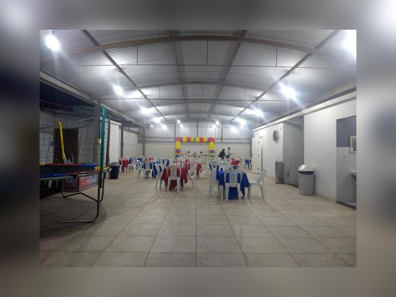 Comercial à venda Res. Jacaraipe com 312m² e 1 quarto por R$ 325.000 - galpao-interior-noturno.jpg