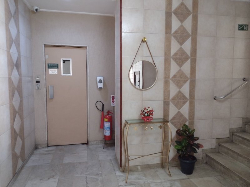 Apartamento à venda Rocha com 74m² e 3 quartos por R$ 200.000 - 462186938-img-20210606-132210482.jpg