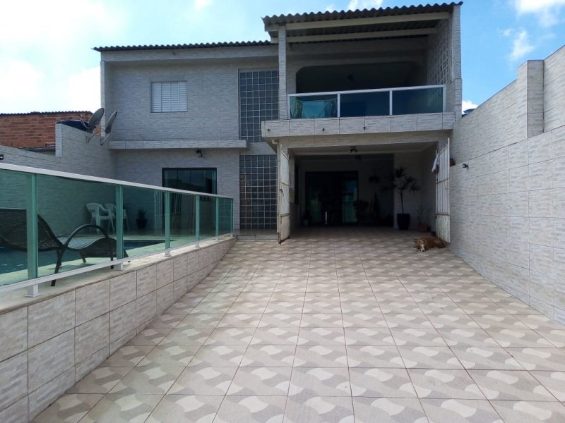 Casa à venda Jardim Juliana com 250m² e 3 quartos por R$ 700.000 - 1666538577-6d6f5943-58a4-4acb-b5b5-4d96e78a9001.jpeg