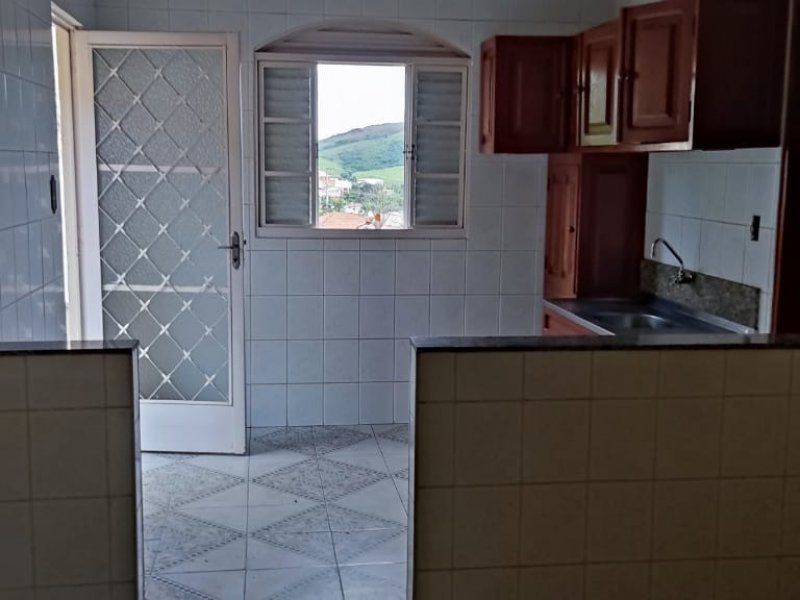 Casa à venda Centro com 180m² e 3 quartos por R$ 250.000 - 2024854500-img-20220821-wa0009.jpg