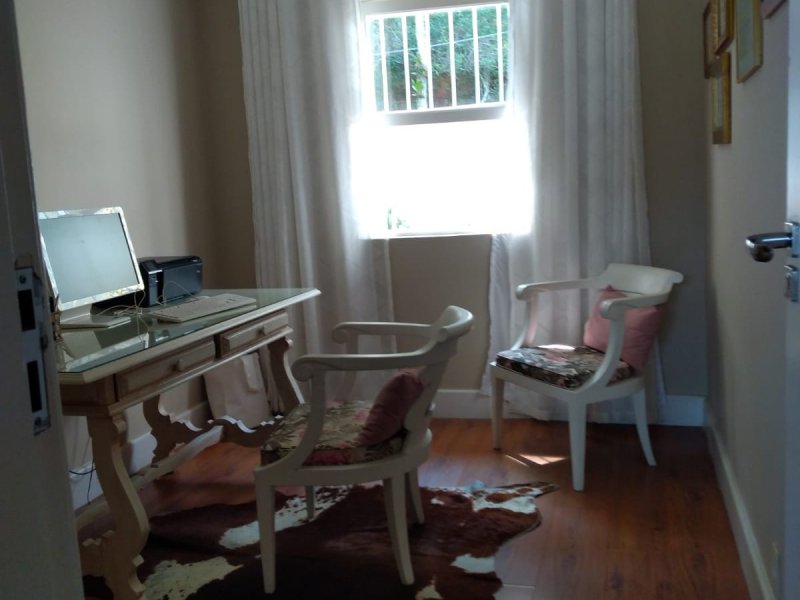 Casa à venda Quitandinha com 300m² e 6 quartos por R$ 1.900.000 - 1092774744-img-20220820-wa0037.jpg