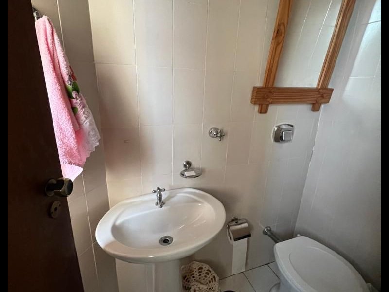 Apartamento à venda Centro com 142m² e 3 quartos por R$ 579.000 - 1872459396-20-banheiro-servico.jpg