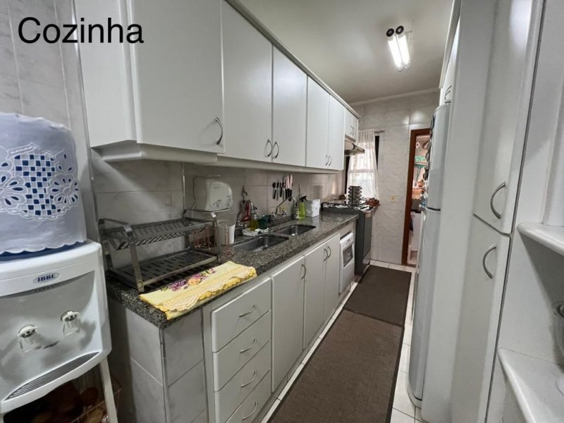 Apartamento à venda Centro com 142m² e 3 quartos por R$ 579.000 - 528523506-16-cozinha.jpg