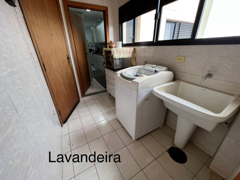 Apartamento à venda Centro com 142m² e 3 quartos por R$ 579.000 - 956564627-18-lavanderia.jpg