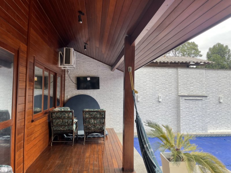 Casa à venda Centro (Rio Rosinha) com 380m² e 4 quartos por R$ 2.500.000 - 1510635018-2b6c1b4c-cedc-439f-9b28-4c7ba30af2a3.jpeg