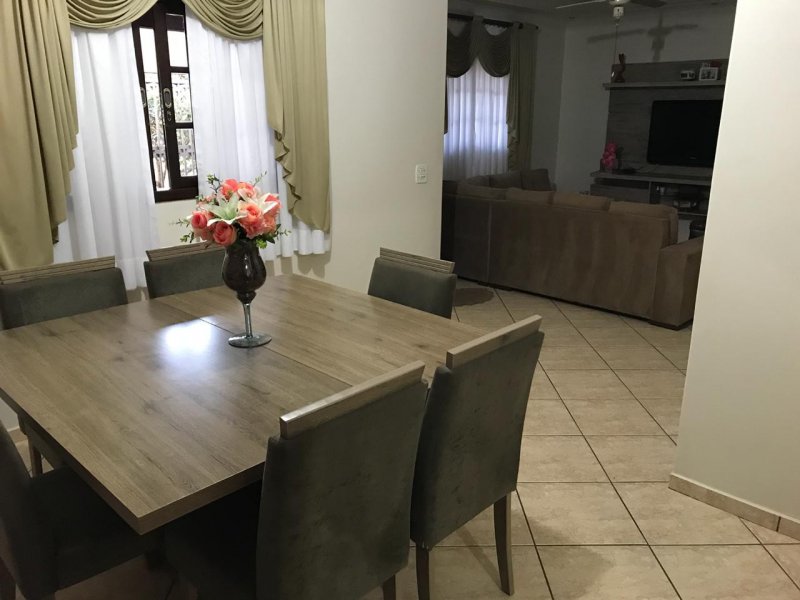 Casa à venda Jardim Bela Vista com 183m² e 3 quartos por R$ 350.000 - 2017728717-5.JPG