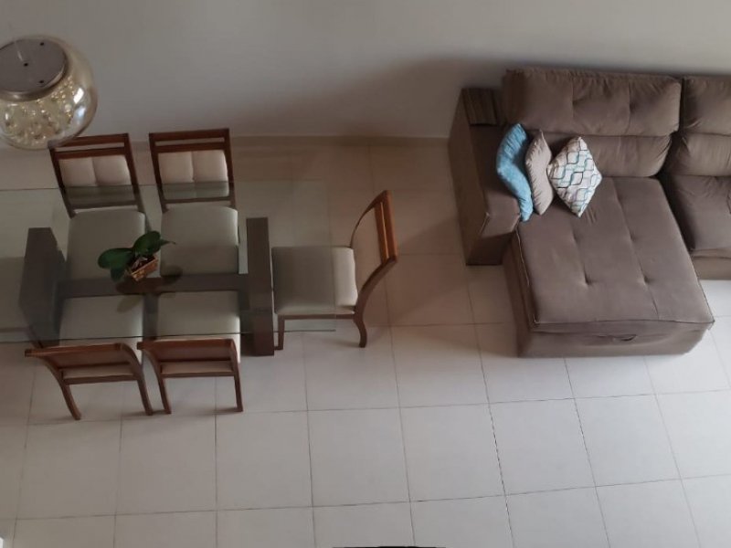 Casa à venda Jardim Andere com 250m² e 4 quartos por R$ 950.000 - 986641571-sala-vista-de-cima.jpeg