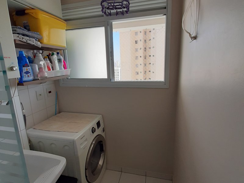 Apartamento à venda Vila Yara com 54m² e 2 quartos por R$ 450.000 - 707041823-foto-lavanderia-2.jpg
