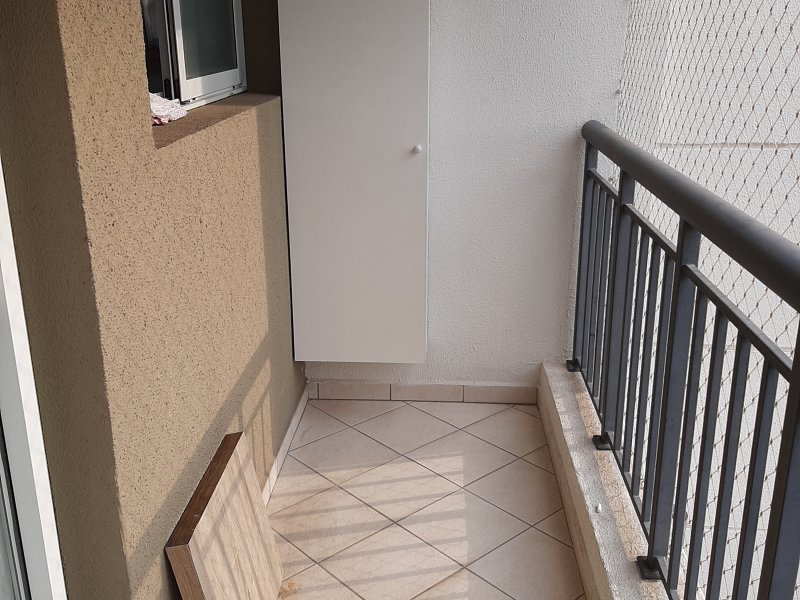 Apartamento à venda Vila Yara com 54m² e 2 quartos por R$ 450.000 - 853497355-sacada.jpg