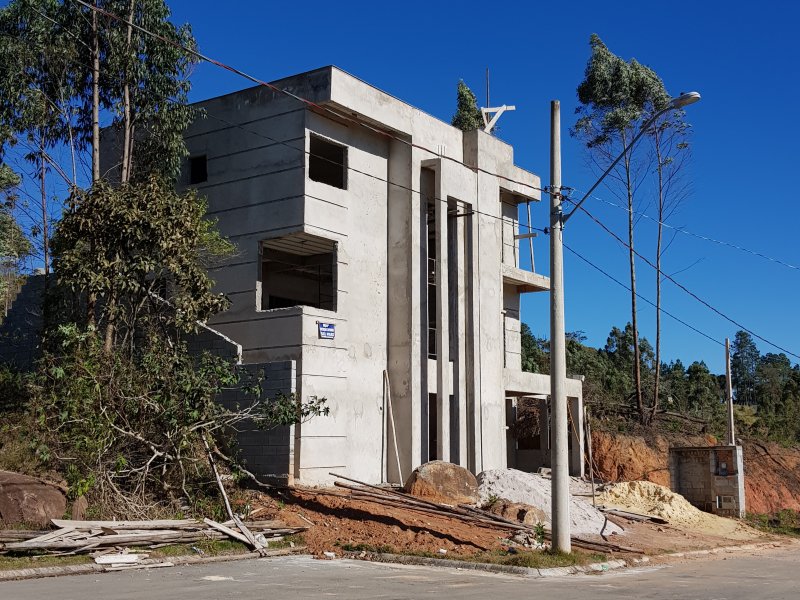 Terreno à venda Esmeralda Park (Caucaia do Alto) com 574m² e 1 quarto por R$ 190.000 - 621870104-da004129-9fad-4a42-b48a-97088f6f162f.jpeg