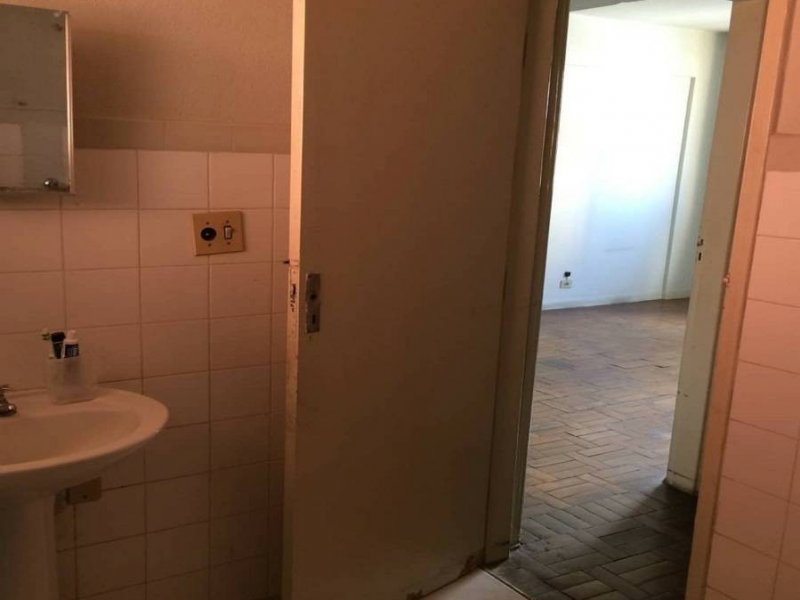 Apartamento à venda Centro com 101m² e 3 quartos por R$ 250.000 - 2131728014-apartamento-com-3-quartos-a-venda-101m-no-centro-sorocaba-5.jpg