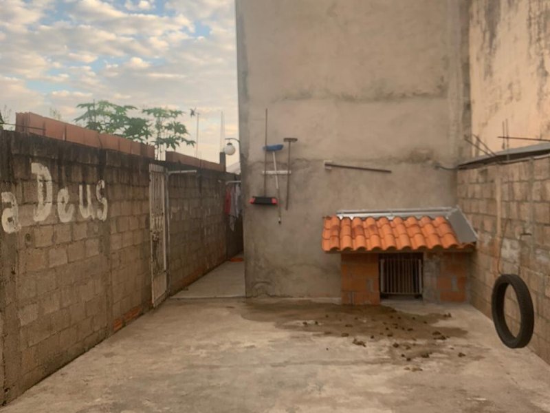Casa à venda Jardim Itália com 257m² e 3 quartos por R$ 700.000 - 1165238850-whatsapp-image-2022-08-25-at-09.jpeg