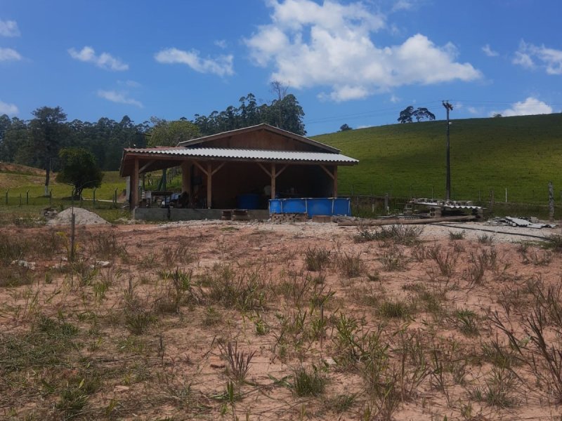 Sítio à venda Centro com 3500m² e 2 quartos por R$ 340.000 - 1871221568-img-20220416-wa0081.jpg