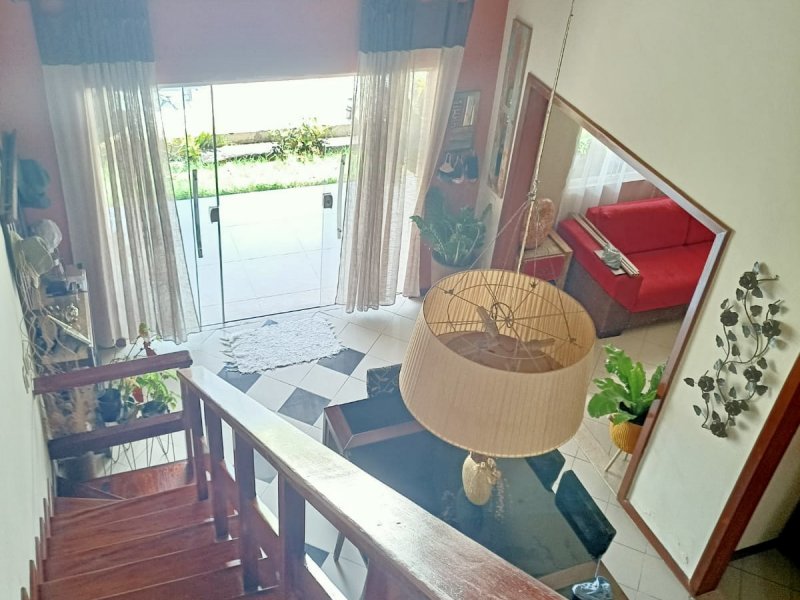 Casa à venda Itapeba com 410m² e 3 quartos por R$ 850.000 - 1076766092-b41bc6ac-3d5f-4603-b255-3377fb7baa3f.jpeg