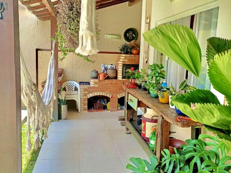 Casa à venda Itapeba com 410m² e 3 quartos por R$ 850.000 - 918519027-9a584c58-e81a-4f89-abe1-159491bdd268.jpeg