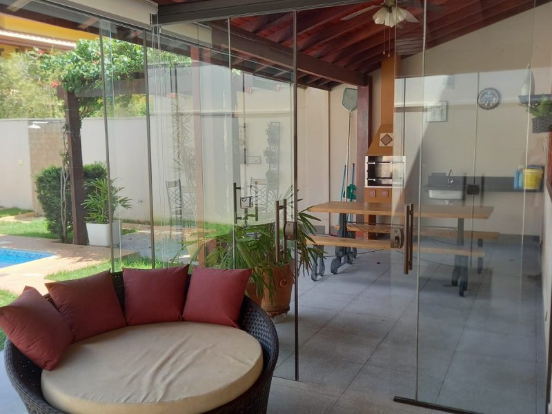 Casa à venda Swiss Park com 293m² e 4 quartos por R$ 1.650.000 - 1763342569-area-gourmet-2.jpg