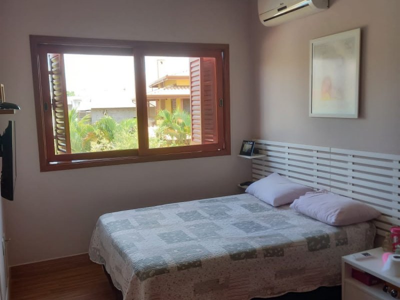 Casa à venda Swiss Park com 293m² e 4 quartos por R$ 1.650.000 - 258295041-suite-01.jpg