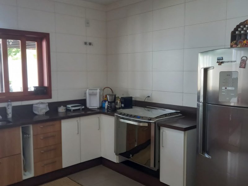 Casa à venda Swiss Park com 293m² e 4 quartos por R$ 1.650.000 - 89830834-cozinha.jpg
