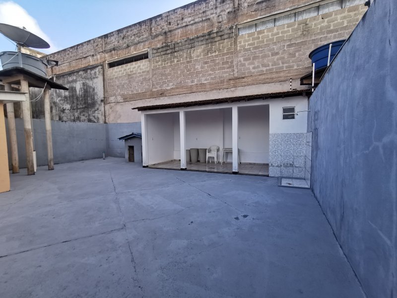 Casa à venda Muca com 180m² e 3 quartos por R$ 350.000 - 1735216657-img-20220806-080041.jpg