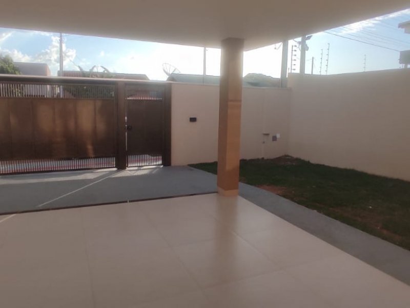 Casa à venda Canaã III com 110m² e 3 quartos por R$ 450.000 - 1312919480-b6b1bc3e-1789-49af-b2d6-7aa0608d9114.jpeg