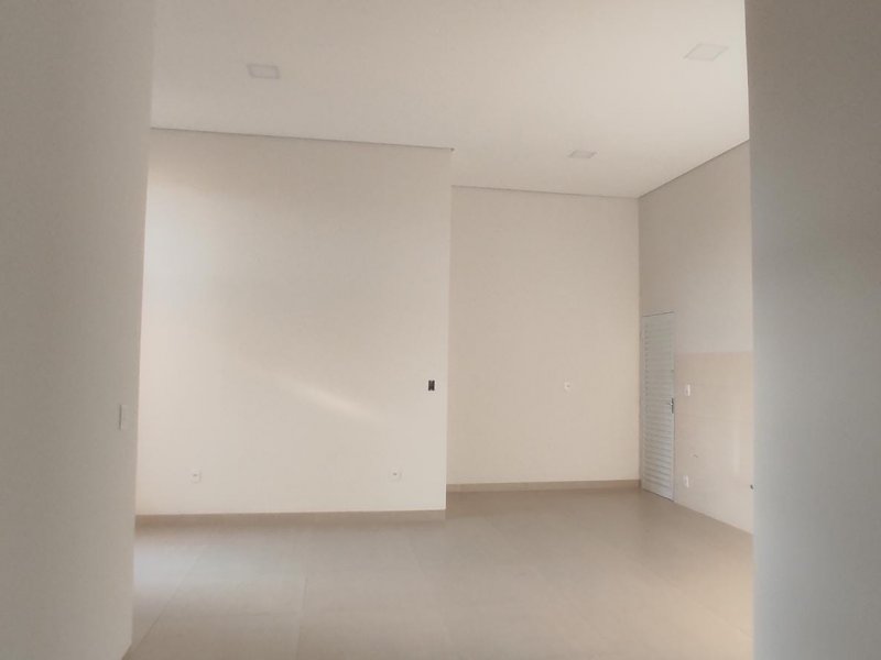 Casa à venda Canaã III com 110m² e 3 quartos por R$ 450.000 - 1408222417-9703fcde-9e79-4acd-8404-1e4360f76d4c.jpeg
