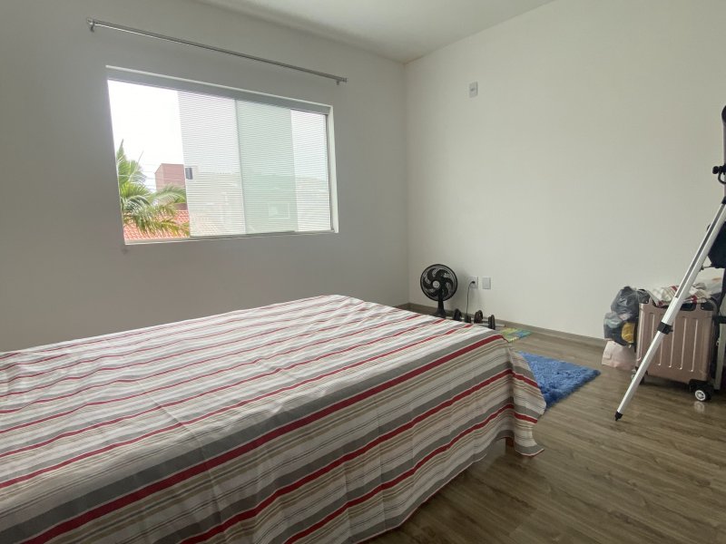 Casa à venda Carianos com 220m² e 2 quartos por R$ 580.000 - 143902786-7475cb1e-e7ed-4517-8681-29ccb1ae6ab9.jpeg